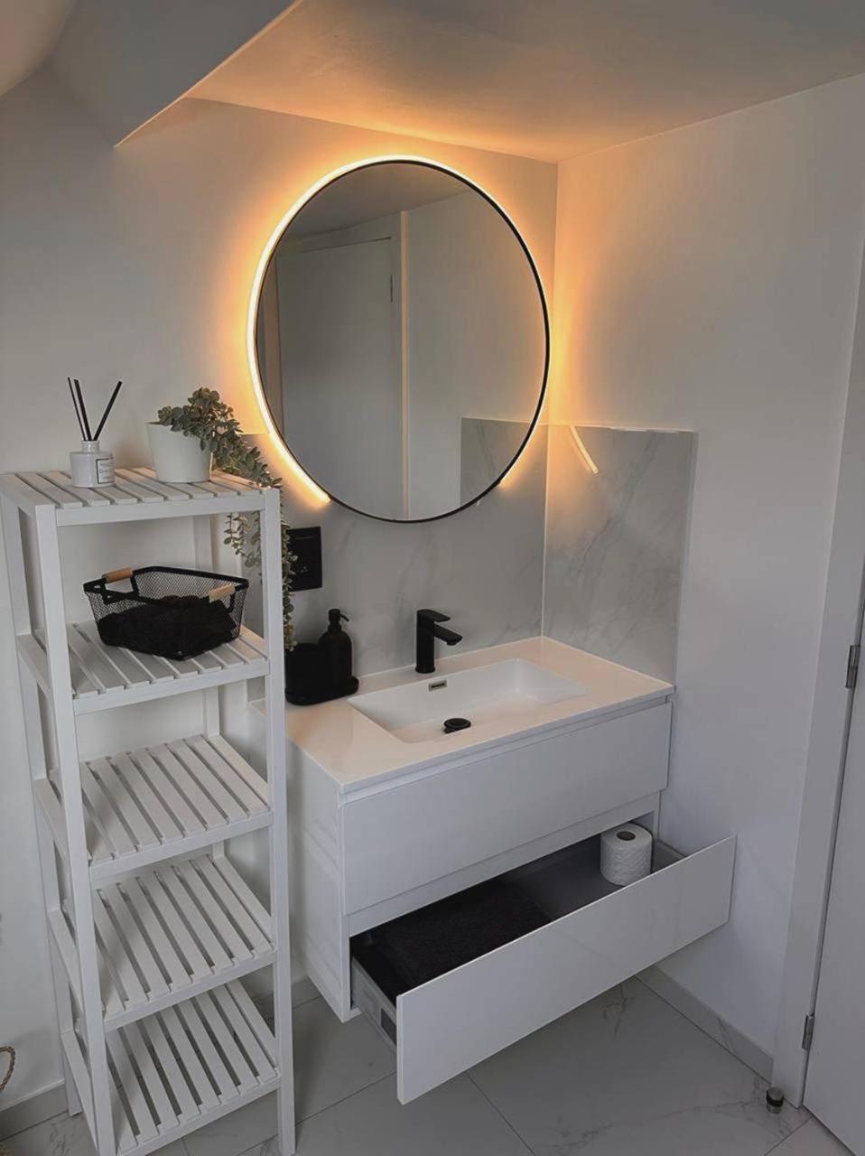 Skyroof A Ixelles - Viaduc Apartment Brussels Ngoại thất bức ảnh